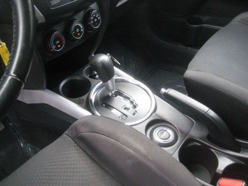 Used 2014 Mitsubishi Outlander Sport ES AWD/4WD image 13