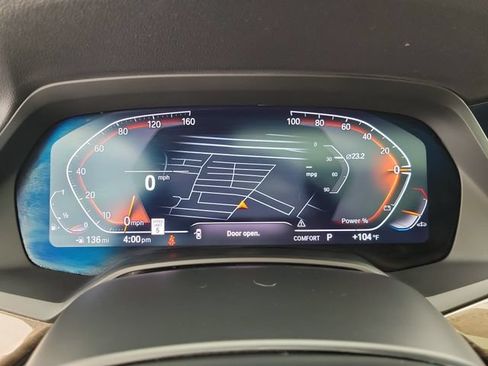 Used 2022 BMW X6 xDrive40i AWD/4WD image 26