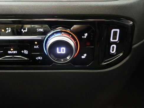 Used 2023 GMC Sierra 1500 Elevation AWD/4WD image 49