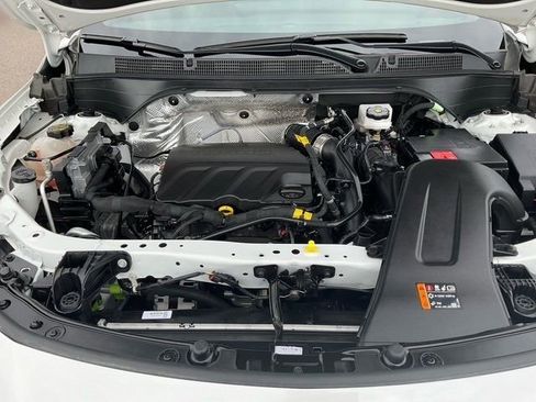 Used 2024 Buick Envista Sport Touring w/ Convenience I Package image 17