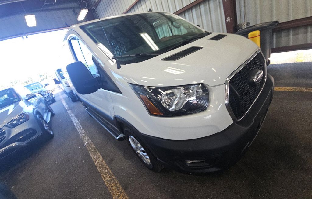Used 2025 Ford Transit 250 Low Roof w/ Exterior Upgrade Package RWD image 1