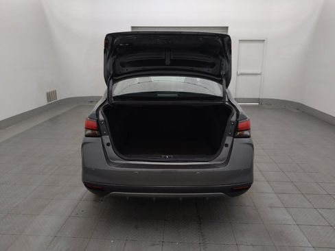 Used 2025 Nissan Versa SV FWD image 29