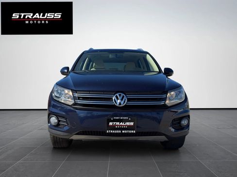Used 2013 Volkswagen Tiguan SE image 3