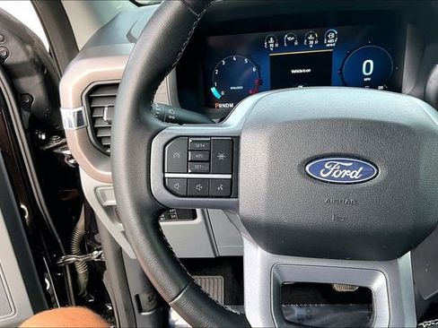 Used 2025 Ford F150 XLT w/ Equipment Group 301A Standard AWD/4WD image 17