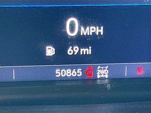 Used 2022 Chevrolet Silverado 2500 LTZ image 12