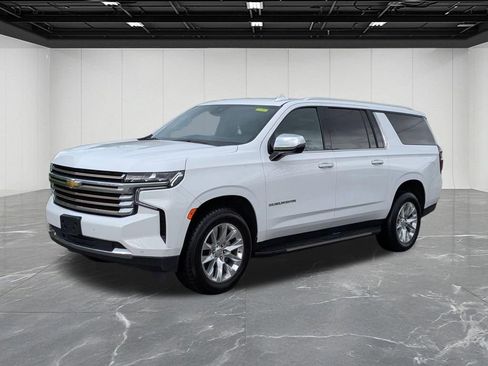 Used 2023 Chevrolet Suburban Premier AWD/4WD image 1