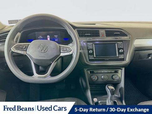 Used 2023 Volkswagen Tiguan S image 22