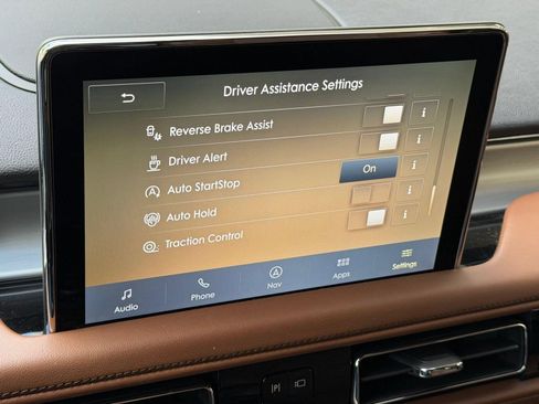 Used 2023 Lincoln Aviator Reserve w/ Equipment Group 201A AWD/4WD image 33
