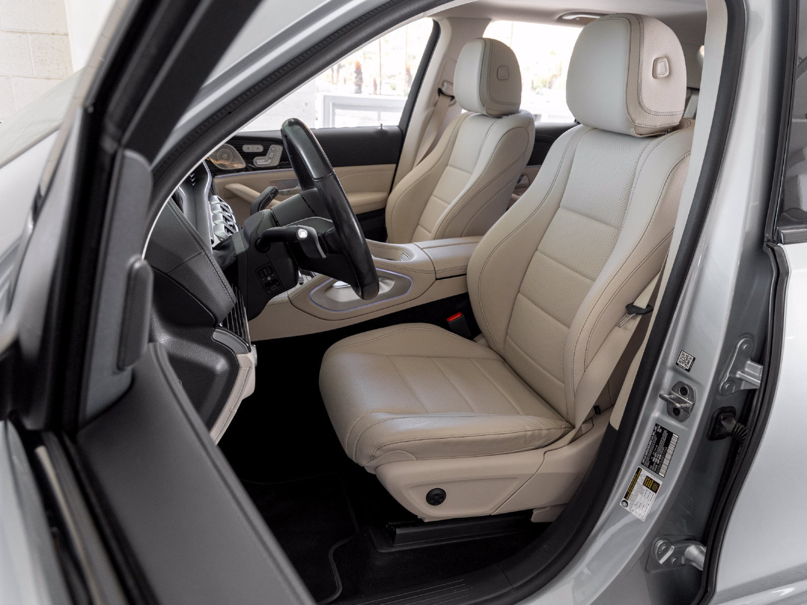 Used 2024 Mercedes-Benz GLE 350 4MATIC image 10