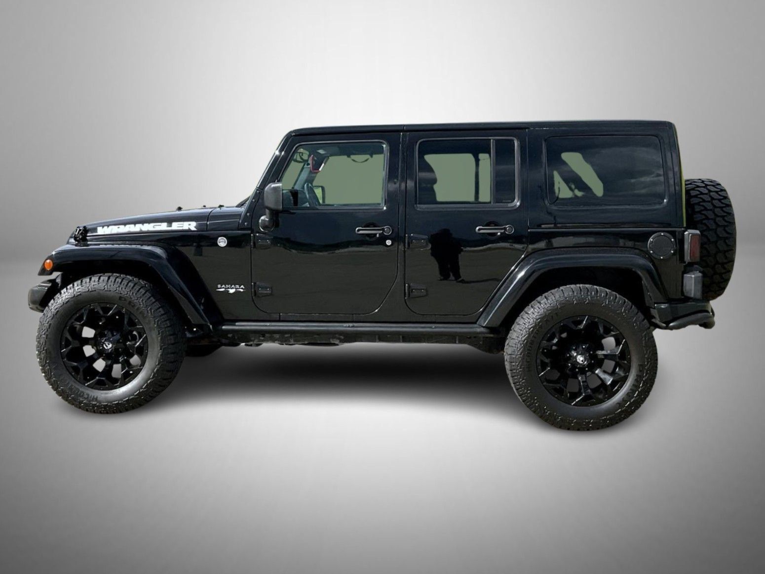 Used 2017 Jeep Wrangler Unlimited Sahara AWD/4WD image 8