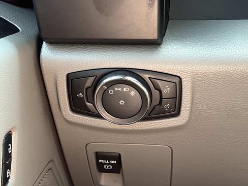 Used 2016 Ford F150 XL w/ Equipment Group 101A Mid AWD/4WD image 32