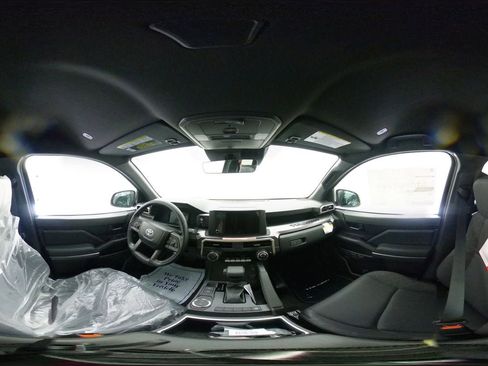 New 2025 Toyota Tacoma SR5 image 33