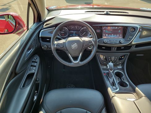 Used 2019 Buick Envision Essence FWD image 10