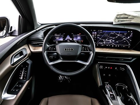 New 2025 Audi Q5 Premium image 4
