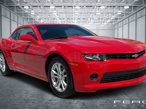 Used 2015 Chevrolet Camaro LS RWD image 7