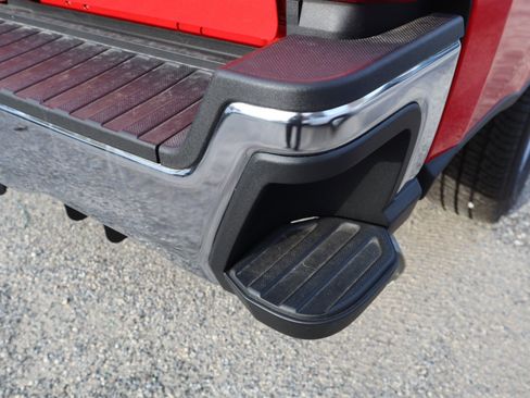 New 2025 Ford F250 XL w/ FX4 Off-Road Package image 9