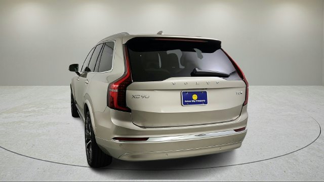 New 2026 Volvo XC90 T8 Plus w/ Protection Package Premier AWD/4WD image 5