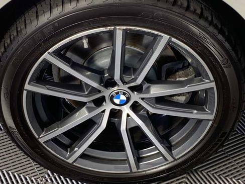 Used 2020 BMW 330i xDrive Sedan w/ Convenience Package AWD/4WD image 29