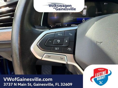 Certified 2024 Volkswagen Jetta SE FWD image 21