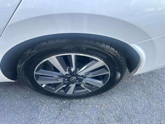 Used 2023 Nissan Versa SV FWD image 18
