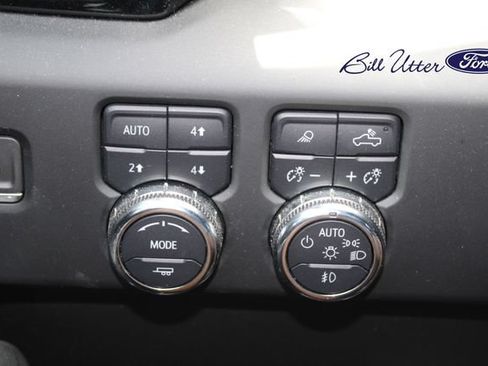 Used 2023 GMC Sierra 1500 AT4 w/ AT4 Premium Package AWD/4WD image 23
