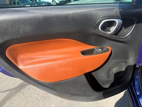 Used 2015 FIAT 500L Trekking FWD image 30