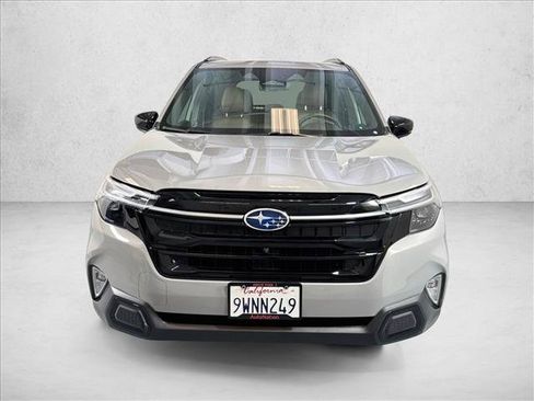 Used 2026 Subaru Forester Touring AWD/4WD image 2