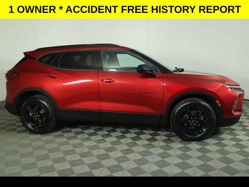 Used 2023 Chevrolet Blazer LT w/ Convenience Package AWD/4WD image 2