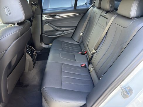 Certified 2023 BMW 540i w/ M Sport Package image 21