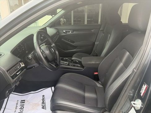 Used 2024 Honda Civic Sport image 8