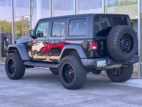 Used 2019 Jeep Wrangler Unlimited Sport AWD/4WD image 5