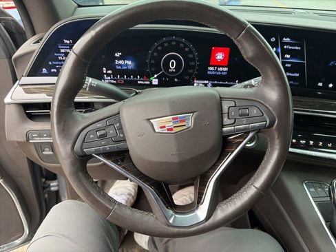 Used 2022 Cadillac Escalade ESV Sport w/ Touring Package image 24