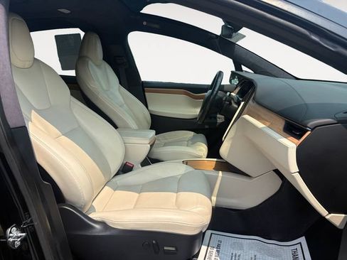 Used 2020 Tesla Model X Long Range AWD/4WD image 15