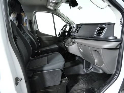 Certified 2025 Ford Transit 250 Low Roof w/ Exterior Upgrade Package RWD image 13