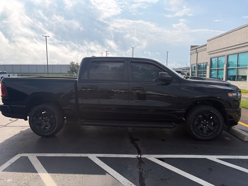 Used 2026 RAM 1500 Express AWD/4WD image 6