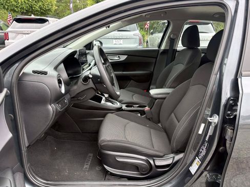 Certified 2023 Kia Forte LXS FWD image 20