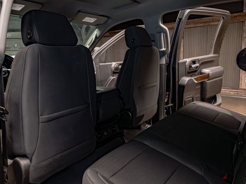 Used 2022 GMC Sierra 2500 SLE w/ SLE Convenience Package image 24