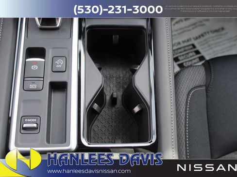 New 2026 Nissan Pathfinder SV image 23