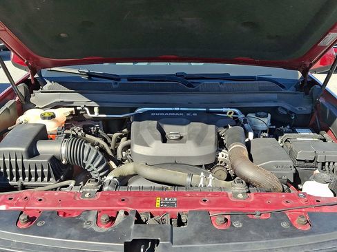 Used 2017 Chevrolet Colorado Z71 AWD/4WD image 30