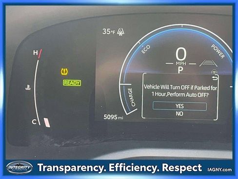 Certified 2025 Toyota Camry SE image 27