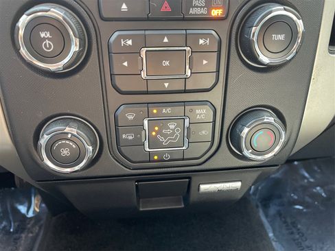 Used 2014 Ford F150 XLT w/ Equipment Group 302A Luxury image 47