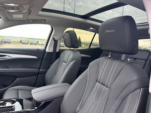 Used 2026 Buick Envision Avenir AWD/4WD image 12