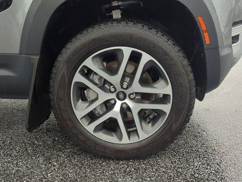 Used 2020 Land Rover Defender 110 HSE image 9