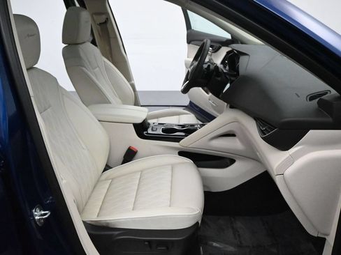 Used 2023 Buick Envision Avenir AWD/4WD image 26