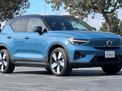 Used 2023 Volvo XC40 Recharge Plus