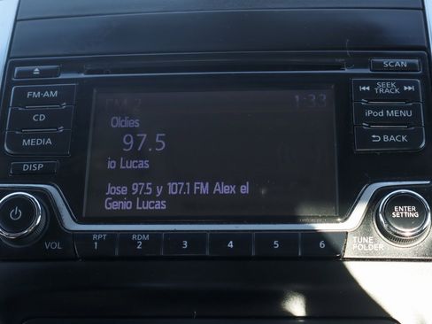 Used 2018 Nissan Frontier S image 30