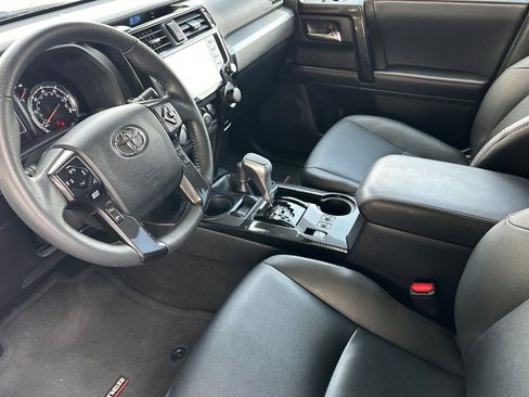 Used 2021 Toyota 4Runner TRD Off-Road Premium w/ Moonroof Package AWD/4WD image 9