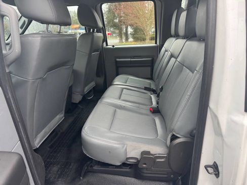 Used 2014 Ford F550 4x4 Crew Cab Super Duty image 7
