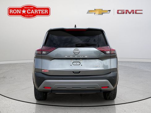Used 2023 Nissan Rogue S AWD/4WD image 5