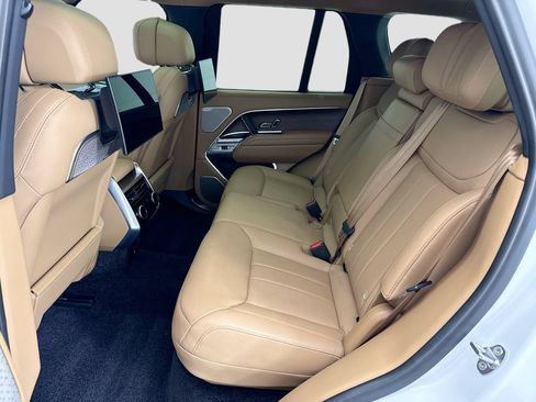 Used 2024 Land Rover Range Rover Autobiography AWD/4WD image 20